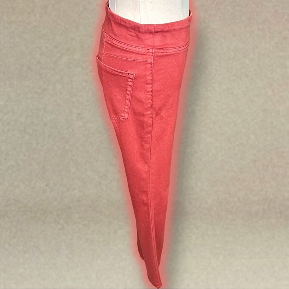 NWT We The Free ‘In My Feelings’ Mid-Rise Crop Bootcut Jeans in Maroon Size XS - Picture 16 of 16